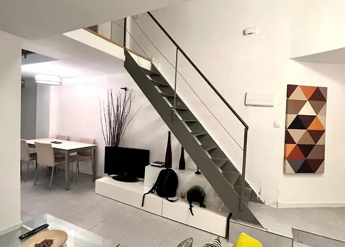 Excelente Loft En Trafalgar