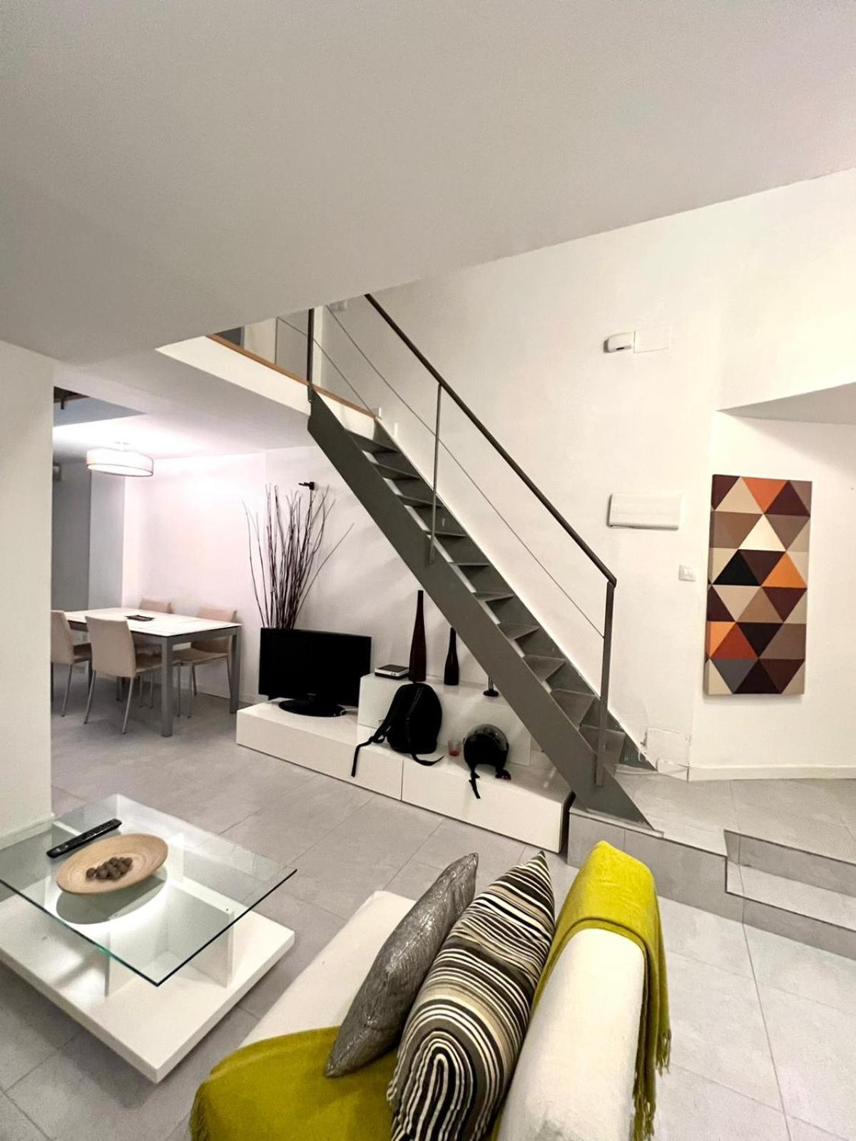 Excelente Loft En Trafalgar Apartament